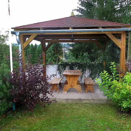 Vakantiehuis Holiday Vila Tosca Čerčany