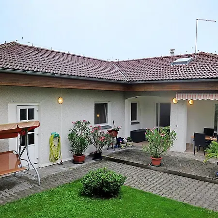 Vakantiehuis Holiday Vila Tosca